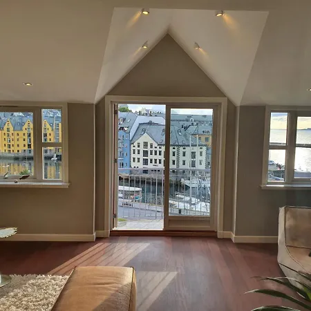Aalesund Skysuite *